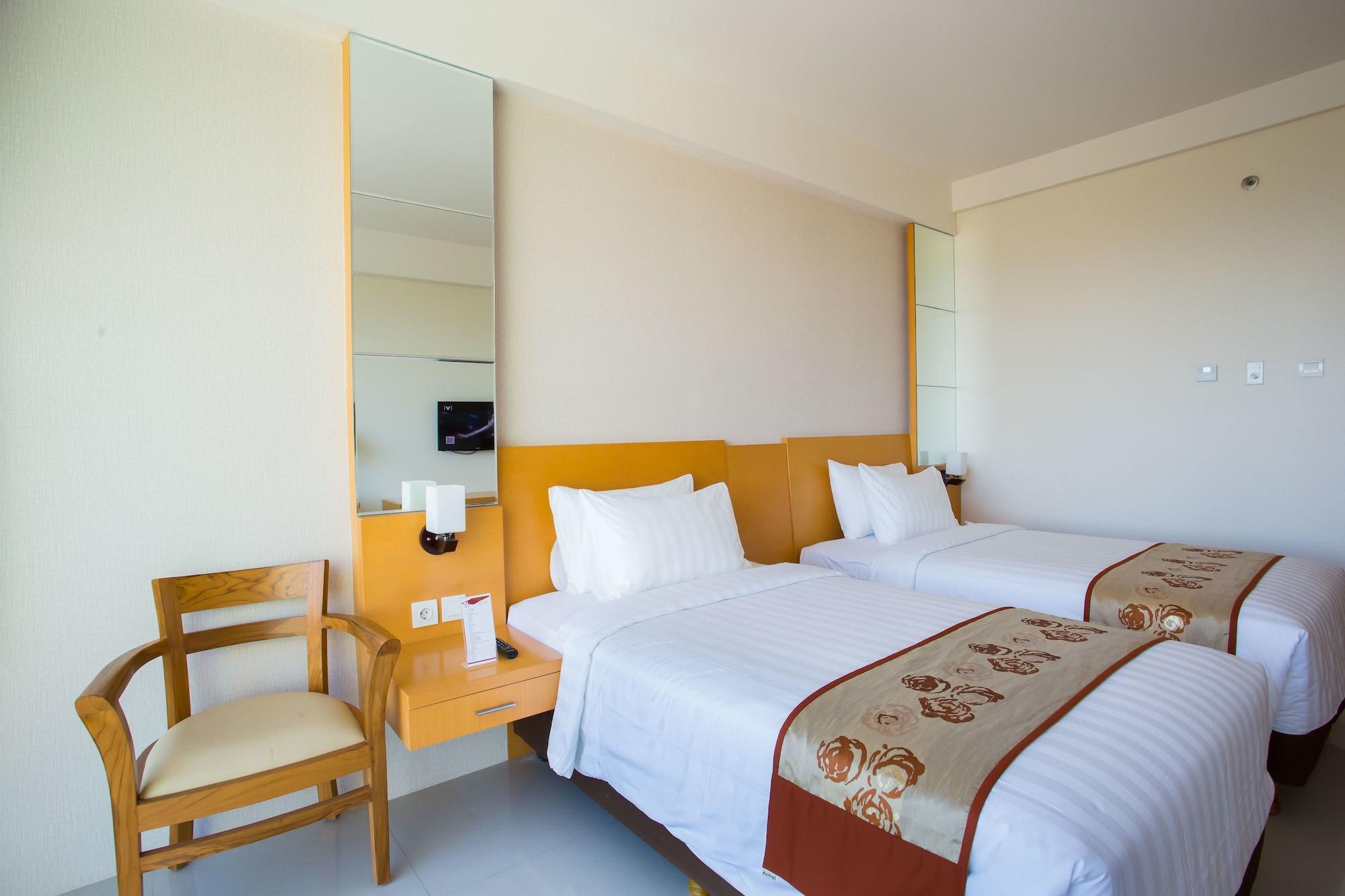 Golden Palace Hotel Lombok Mataram Kültér fotó