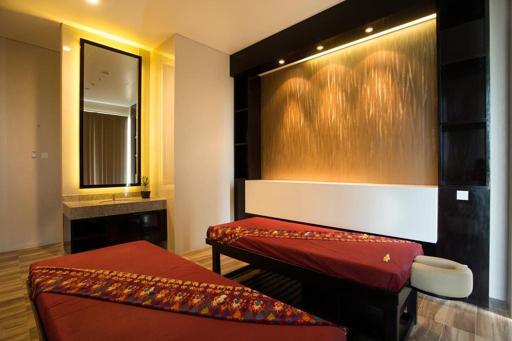 Golden Palace Hotel Lombok Mataram Kültér fotó